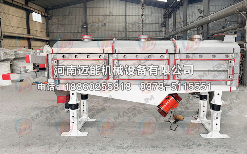 多晶硅直線振動篩在光伏行業(yè)中的應用